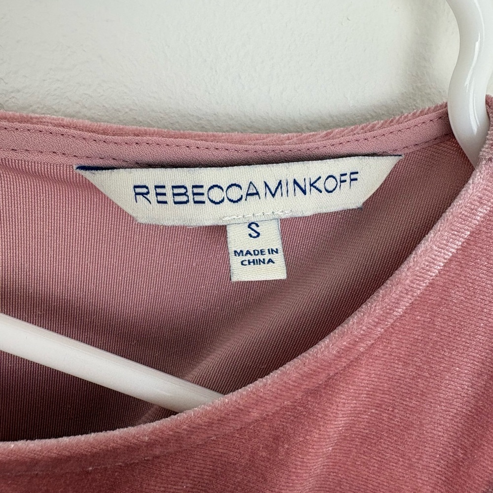 Rebecca Minkoff Dusty Rose Velvet Cold-Shoulder Top - small flaws - size Small - Picture 4 of 12